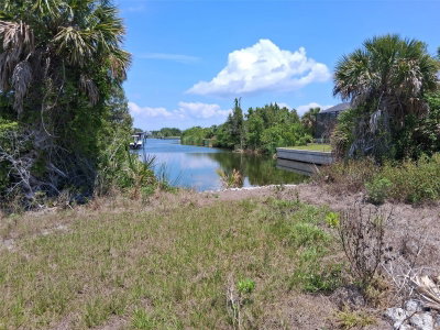 10166 KINGSVILLE Drive, Port Charlotte, FL, 33981 — photo 2