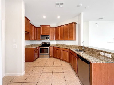 1969 HAWKS VIEW Drive, Ruskin, FL, 33570 — photo 2