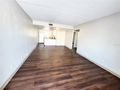 1229 KENNEDY Road, Daytona Beach, FL, 32117 — photo 2