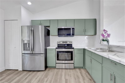 318 WALPOLE Loop, Davenport, FL, 33897 — photo 2