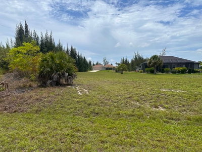 9243 LINGLE Street, Port Charlotte, FL, 33981 — photo 2