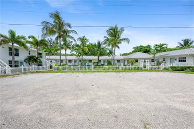 2502 TAMARIND Drive, Fort Pierce, FL, 34949 — photo 2