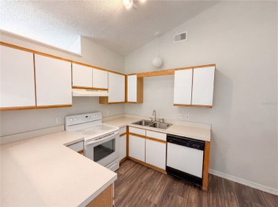 114 PAMALA Court, Sanford, FL, 32771 — photo 2