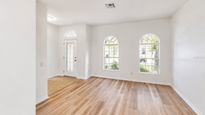 30612 PALMERSTON Place, Wesley Chapel, FL, 33545 — photo 2