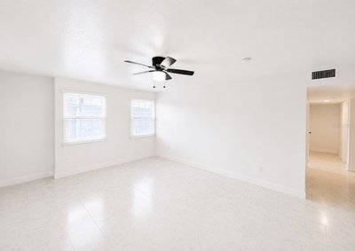 2751 L B MCLEOD Road, Orlando, FL, 32805 — photo 2