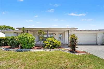 7006 MAPLEHURST Drive, Port Richey, FL, 34668 — photo 2