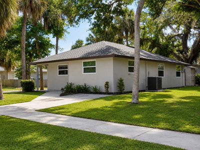 3058 PALMADELIA Avenue, Sarasota, FL, 34234 — photo 2