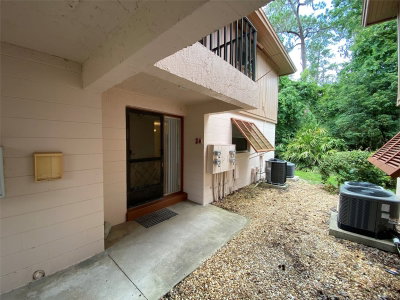 160 LIVE OAK WOODS Court, Deltona, FL, 32725 — photo 2