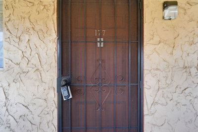 2868 POWERS Drive, Orlando, FL, 32818 — photo 2