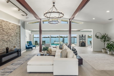 4598 CLEARWATER HARBOR Drive, Largo, FL, 33770 — photo 2