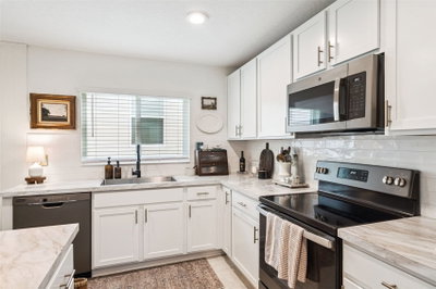 1657 WILSON PRAIRIE Circle, Groveland, FL, 34736 — photo 2