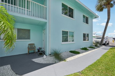 117 7TH Street, Bradenton Beach, FL, 34217 — photo 2