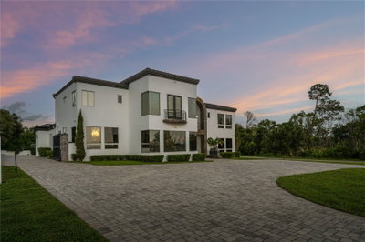 736 LAKE WINNEMISSETT Drive, Deland, FL, 32724 — photo 2