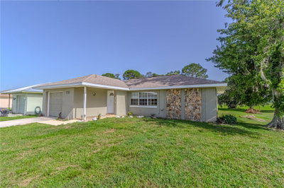 7208 HONEYSUCKLE Drive, Sebring, FL, 33876 — photo 2