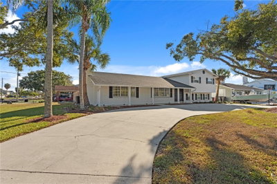 8702 ELMWOOD Lane, Tampa, FL, 33615 — photo 2