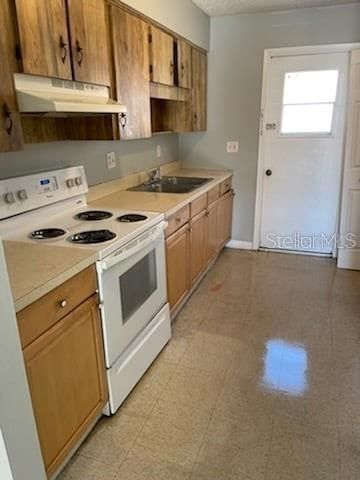 2830 SKYVIEW Drive, Lakeland, FL, 33801 — photo 2