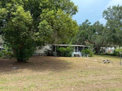 27416 WALNUT Avenue, Okahumpka, FL, 34762 — photo 2