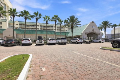 2700 ATLANTIC Avenue, Daytona Beach, FL, 32118 — photo 2