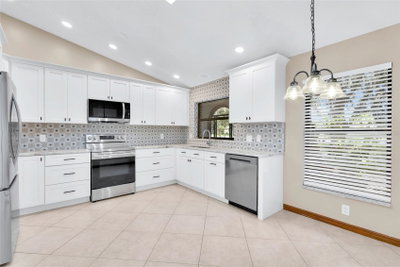2805 LAKE TOHOPEKALIGA Boulevard, Kissimmee, FL, 34746 — photo 2