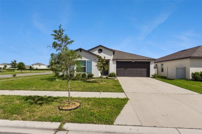 5404 BLUE AZURE Drive, Wimauma, FL, 33598 — photo 2