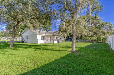 108 SUGAR MAPLE Court, Sanford, FL, 32773 — photo 2