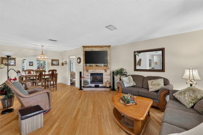 22 BAY Avenue, Yalaha, FL, 34797 — photo 2