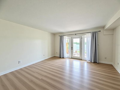 3751 POMPANO Drive, St Petersburg, FL, 33705 — photo 2