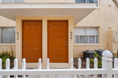 626 PAVARE Court, Winter Haven, FL, 33884 — photo 2
