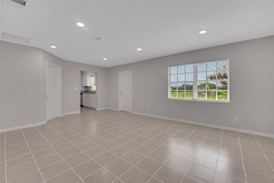 707 DOLLY BEN Court, Winter Haven, FL, 33880 — photo 2