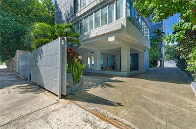 8 MANUEL RODRIGUEZ SERRA Street, San Juan, PR, 00907 — photo 2