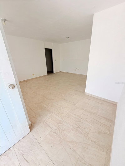 Calle 601 BLOQUE 224 COMERCIAL 2, Carolina, PR, 00985 — photo 2