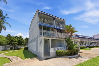 Villas de Playa DORADO DEL MAR, Dorado, PR, 00646 — photo 2