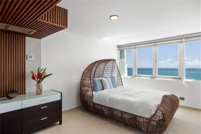 890 ASHFORD, San Juan, PR, 00907 — photo 2