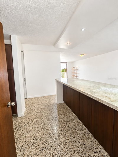 MIRAMAR TOWER 721 HERNANDEZ ST, San Juan, PR, 00907 — photo 2