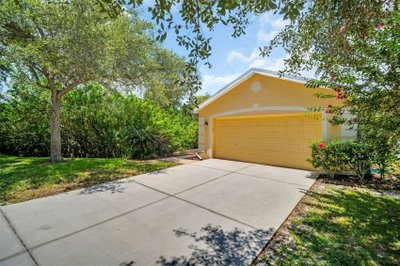 12415 RUSTIC VIEW Court, Tampa, FL, 33635 — photo 2
