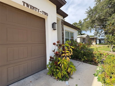 22 DEACON JONES Boulevard, Orlando, FL, 32810 — photo 2