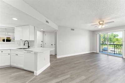 1932 LAKE ATRIUMS Circle, Orlando, FL, 32839 — photo 2