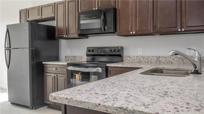 401 ALBATROSS Court, Kissimmee, FL, 34759 — photo 2