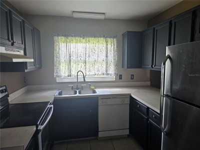 569 HUNTER Circle, Kissimmee, FL, 34758 — photo 2