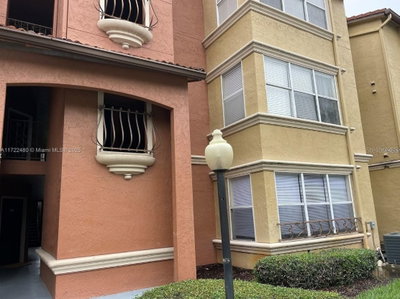 5160 CONROY Road, Orlando, FL, 32811 — photo 2