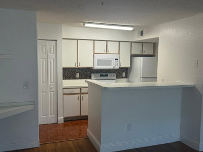 2202 KEY WEST Court, Kissimmee, FL, 34741 — photo 2