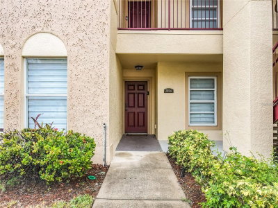 2810 CLUB CORTILE Circle, Kissimmee, FL, 34746 — photo 2