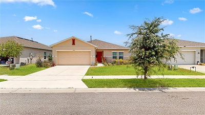 33941 SKY BLOSSOM Circle, Leesburg, FL, 34788 — photo 2