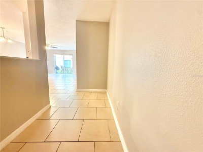 609 CRESTING OAK Circle, Orlando, FL, 32824 — photo 2