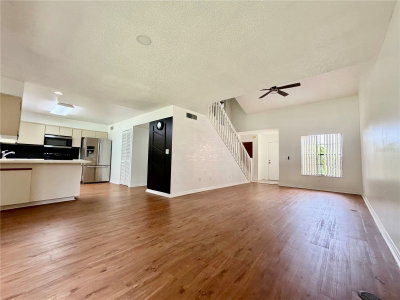 2135 BALBOA Way, Kissimmee, FL, 34741 — photo 2