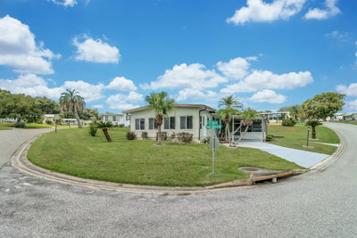 2002 LIVE OAK Lane, Zellwood, FL, 32798 — photo 2