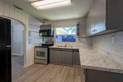 5136 STUDIO Drive, Zephyrhills, FL, 33542 — photo 2