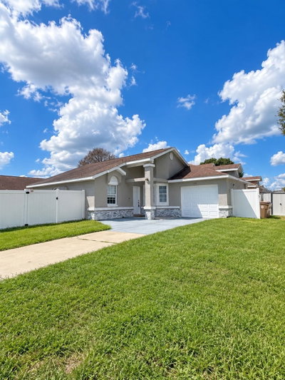 145 PINEWOOD Circle, Kissimmee, FL, 34743 — photo 2