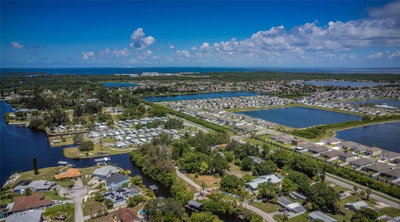 817 2ND Avenue, Ruskin, FL, 33570 — photo 2