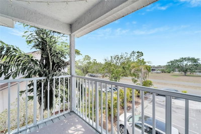 1013 APOLLO BEACH Boulevard, Apollo Beach, FL, 33572 — photo 2